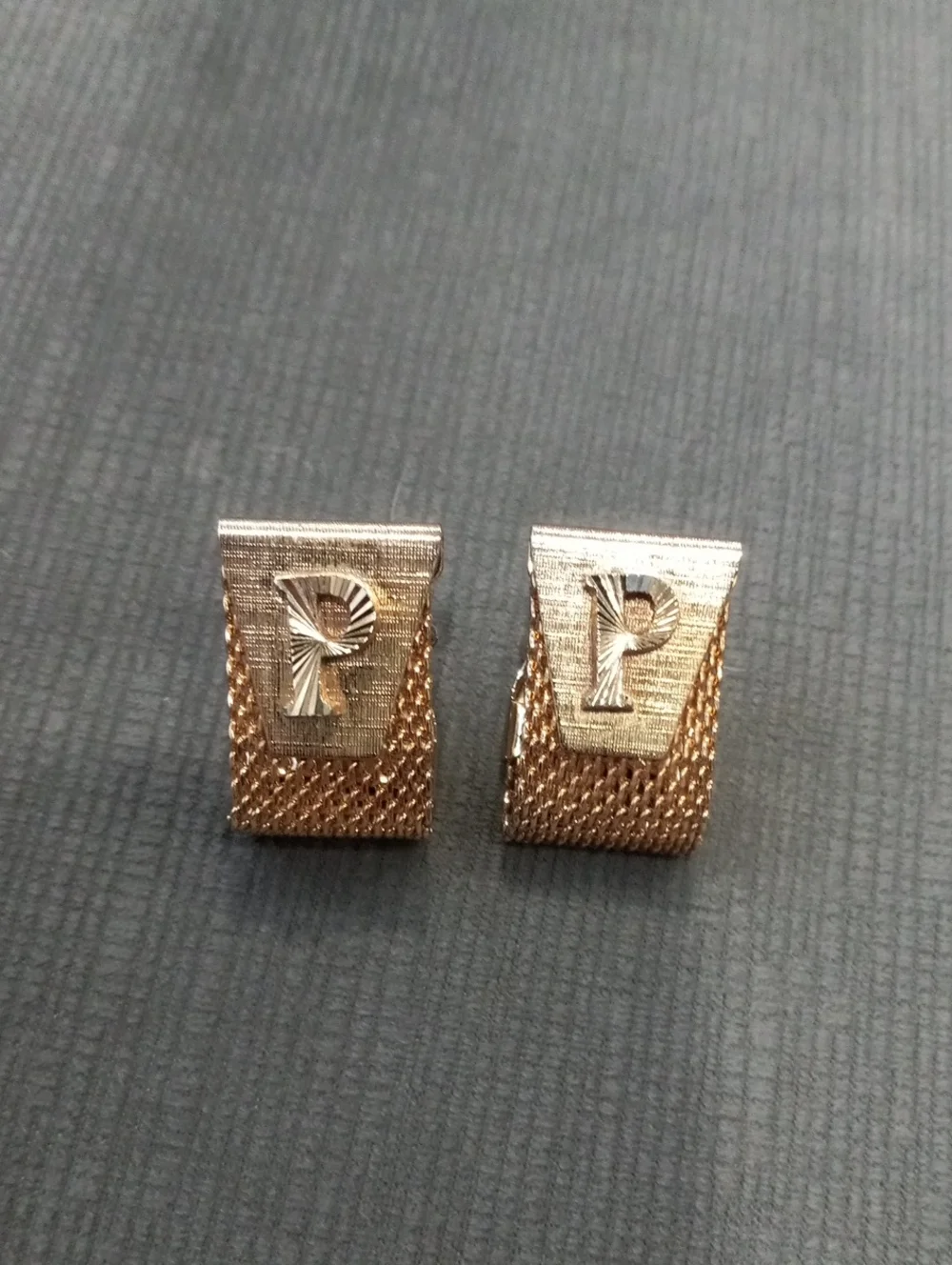 Men's Gold-Tone 'P' Initial Cufflinks - Classic Gold Accessory